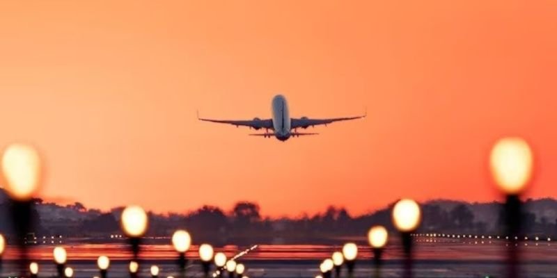 How Far In Advance Should I Book A Flight